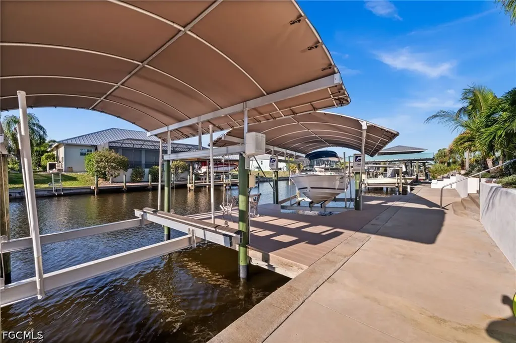 3638 Pinetree Drive St. James City FL 33956