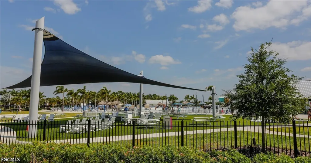 8792 Cascade Price Circle North Fort Myers FL 33917