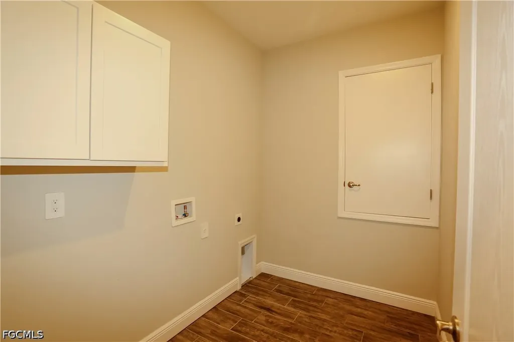 8792 Cascade Price Circle North Fort Myers FL 33917