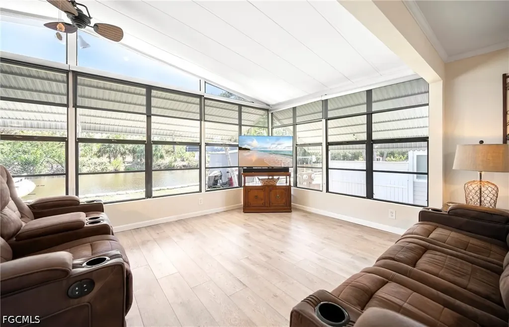 108 Windjammer Way Fort Myers FL 33908