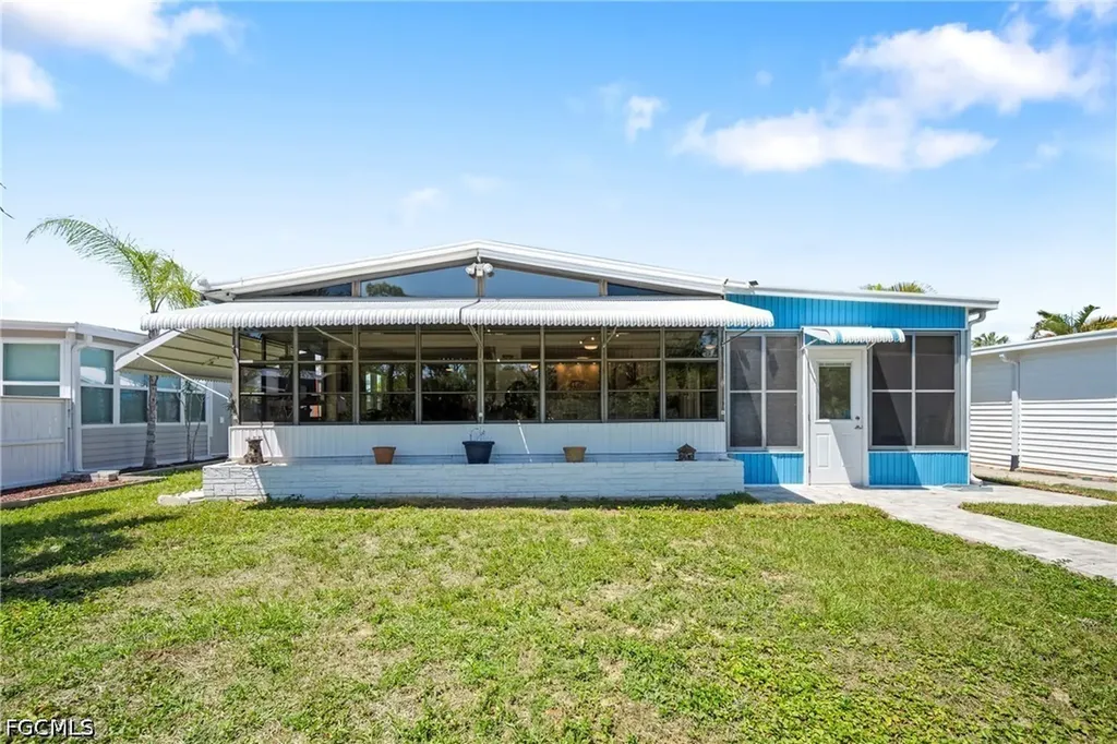 108 Windjammer Way Fort Myers FL 33908