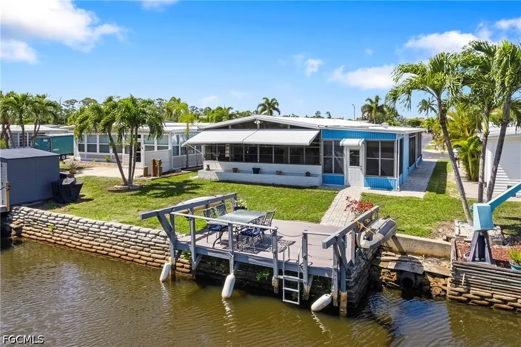 108 Windjammer Way Fort Myers FL 33908
