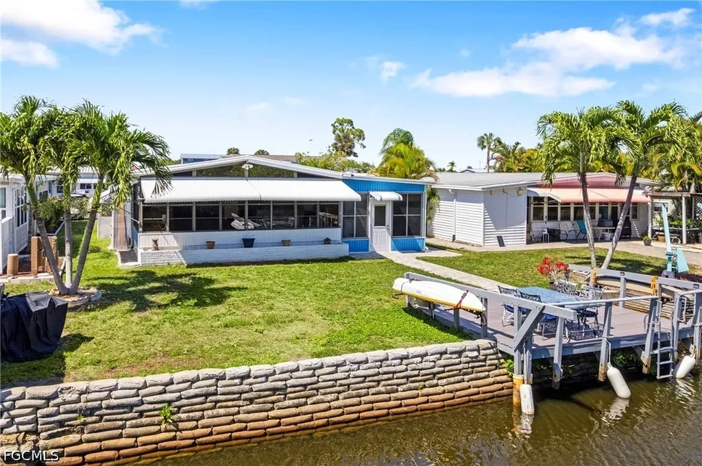 108 Windjammer Way Fort Myers FL 33908