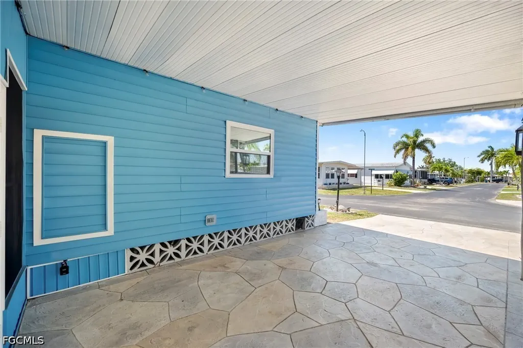 108 Windjammer Way Fort Myers FL 33908