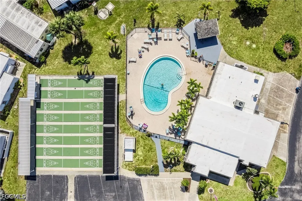 108 Windjammer Way Fort Myers FL 33908