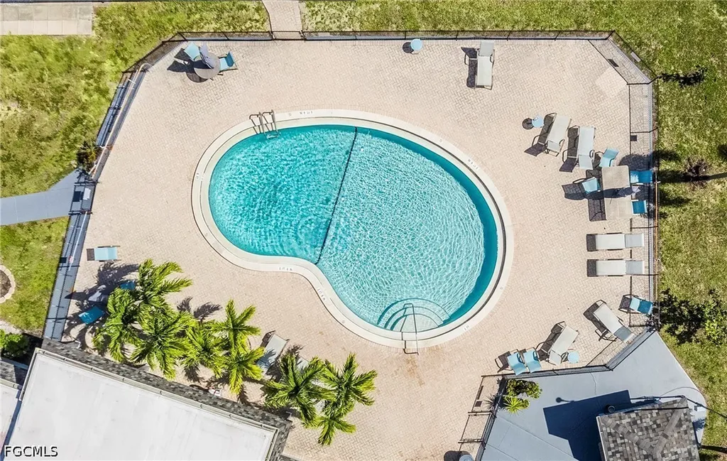 108 Windjammer Way Fort Myers FL 33908