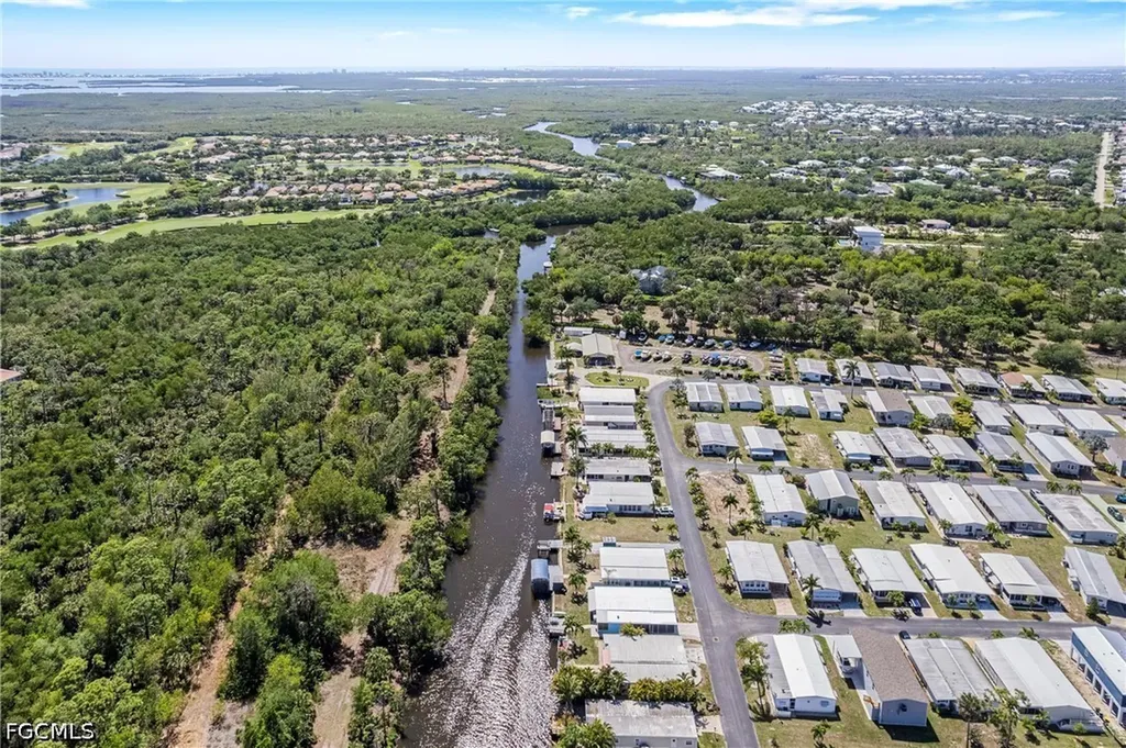 108 Windjammer Way Fort Myers FL 33908