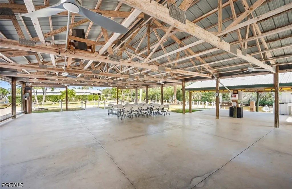 108 Windjammer Way Fort Myers FL 33908