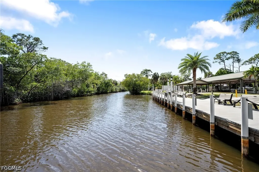 108 Windjammer Way Fort Myers FL 33908