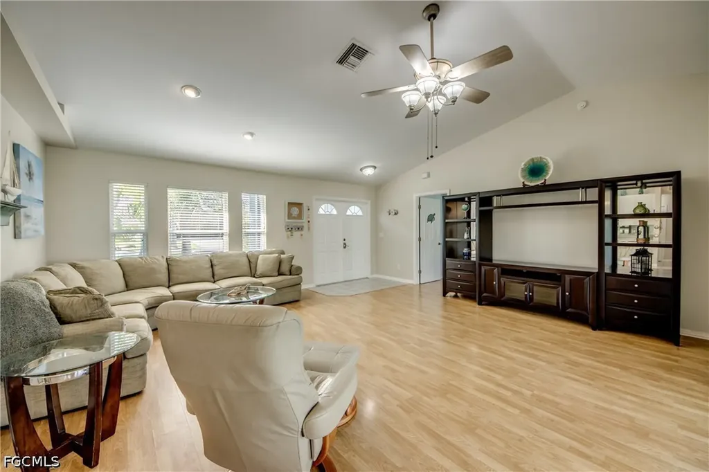 1927 SE 21st Street Cape Coral FL 33990