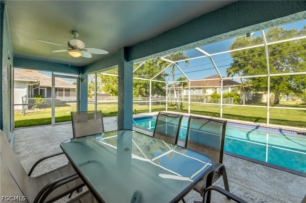 1927 SE 21st Street Cape Coral FL 33990