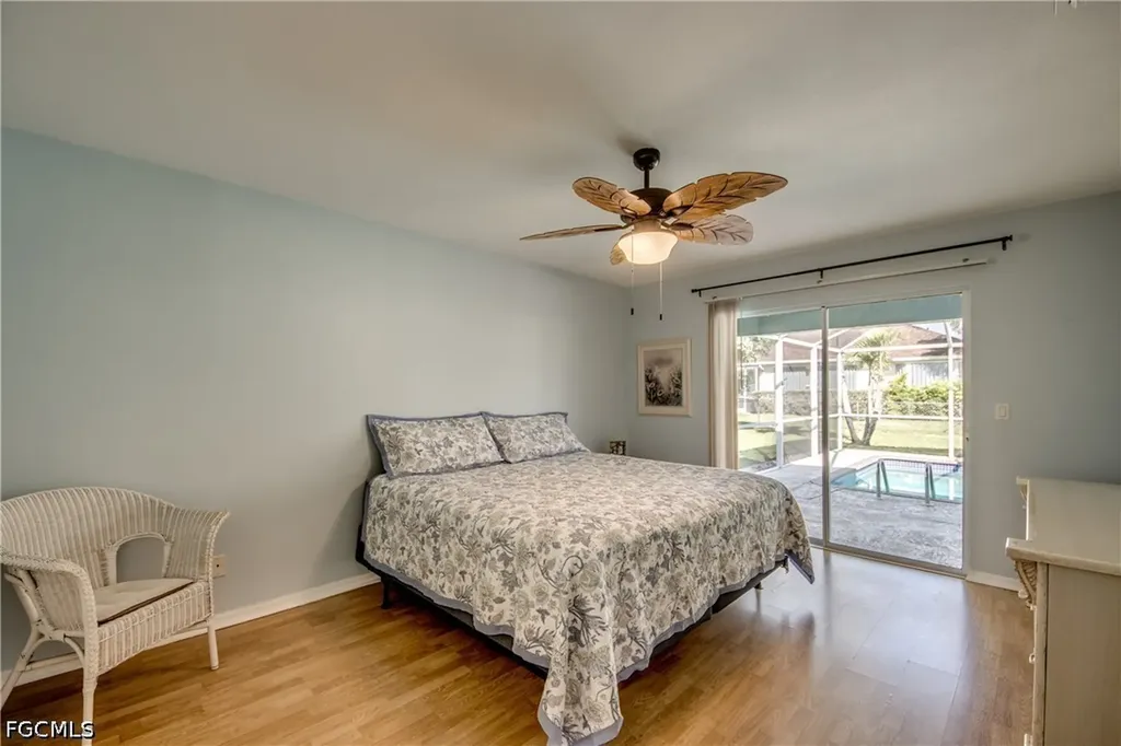 1927 SE 21st Street Cape Coral FL 33990