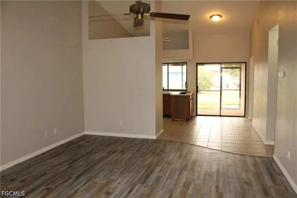 632 SE 13th Court Cape Coral FL 33990