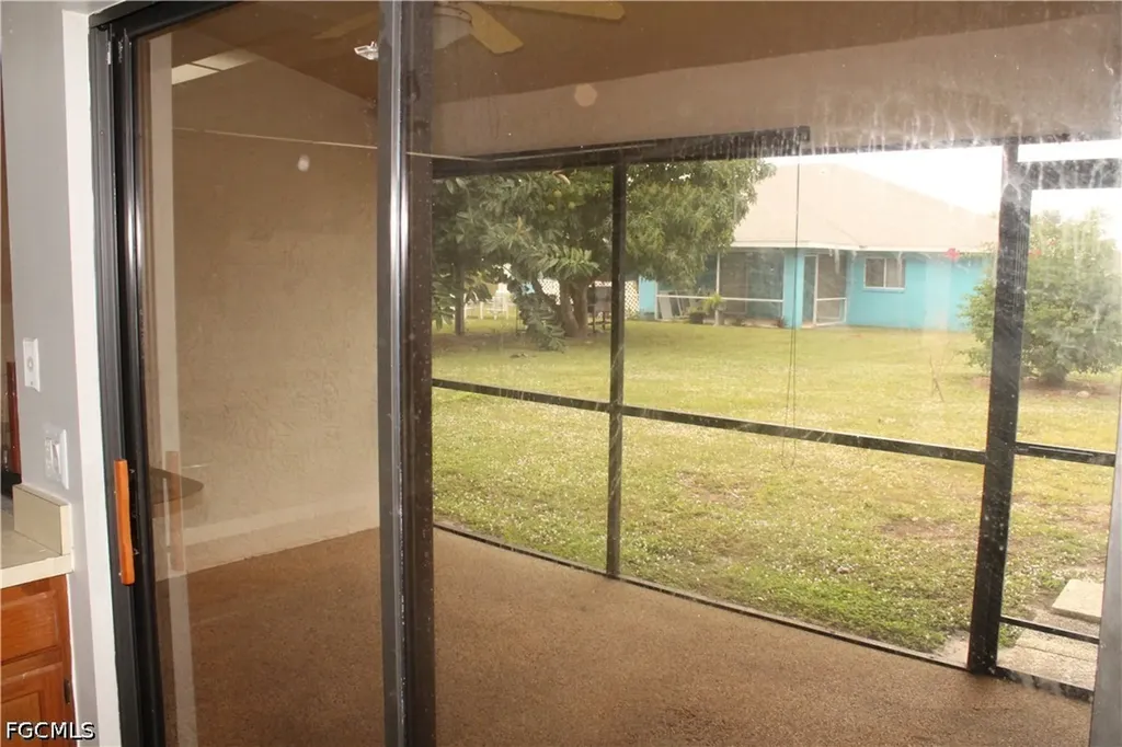 632 SE 13th Court Cape Coral FL 33990
