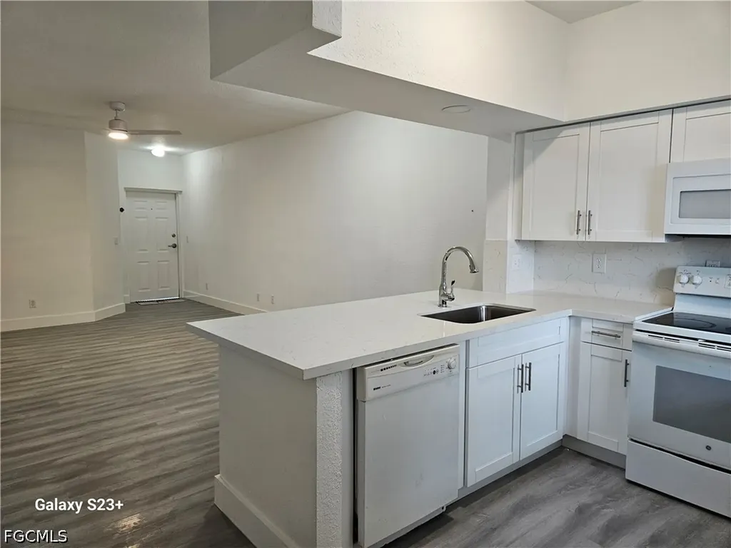 8424 Bernwood Cove Loop Fort Myers FL 33966