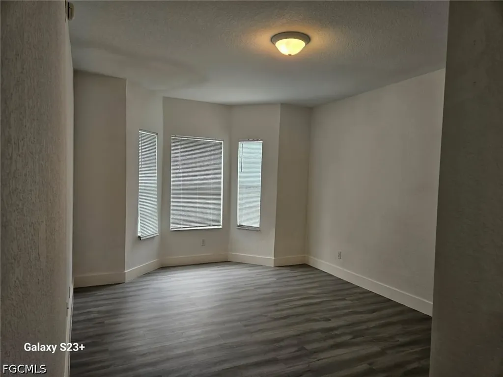 8424 Bernwood Cove Loop Fort Myers FL 33966