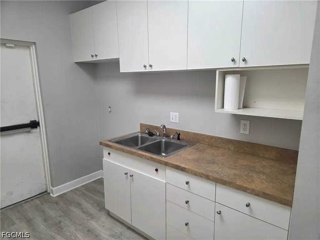 1326 SE 47th Street Cape Coral FL 33904