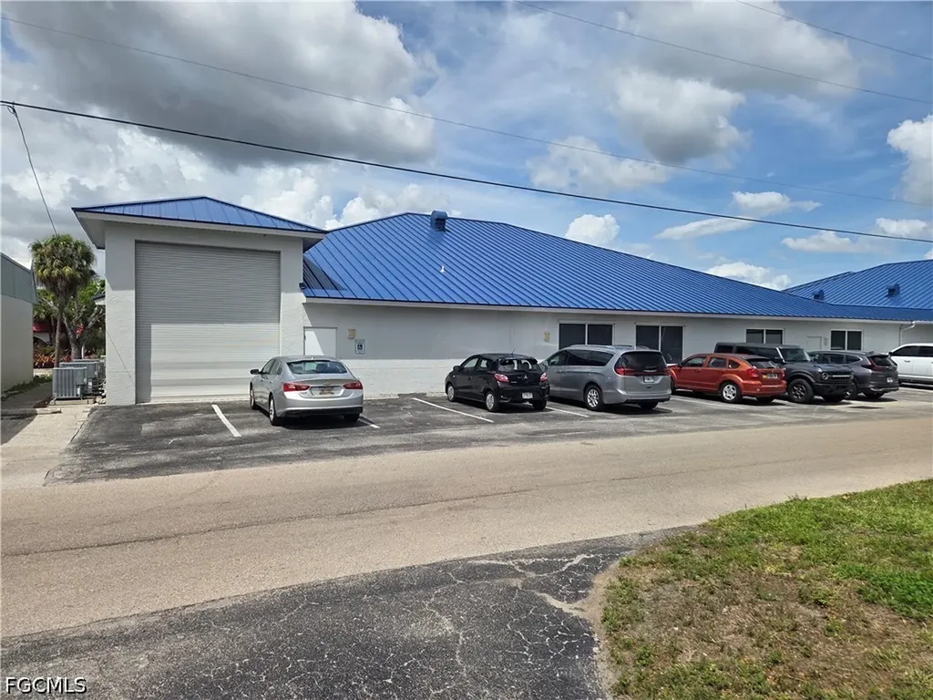 1326 SE 47th Street Cape Coral FL 33904