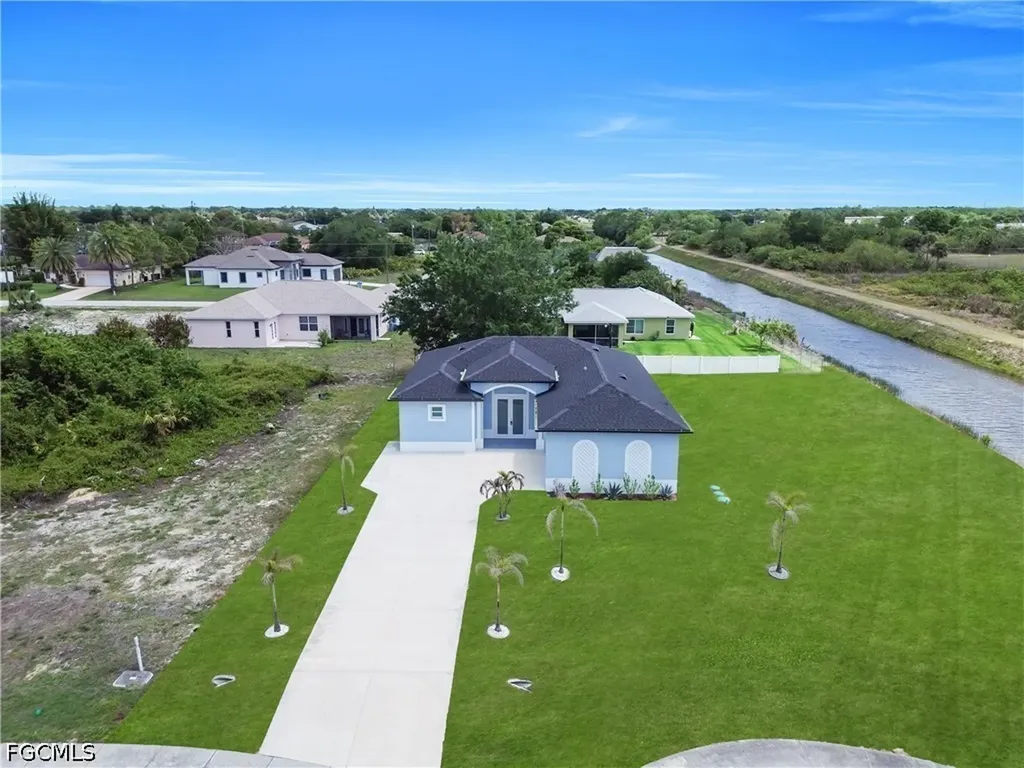 900 Sunniland Boulevard Lehigh Acres FL 33971