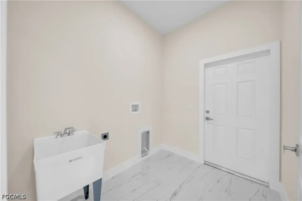 900 Sunniland Boulevard Lehigh Acres FL 33971