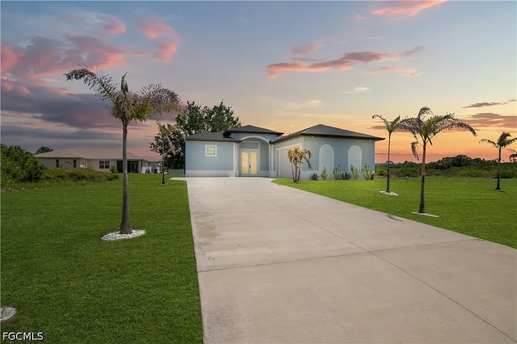 900 Sunniland Boulevard Lehigh Acres FL 33971