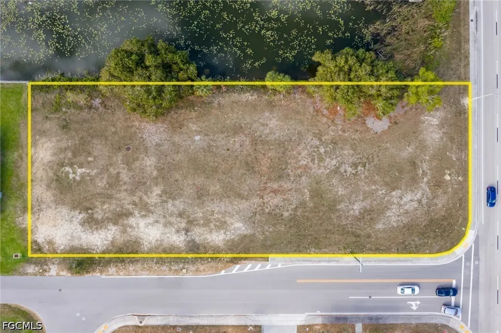 1531 NE 2nd Street Cape Coral FL 33909