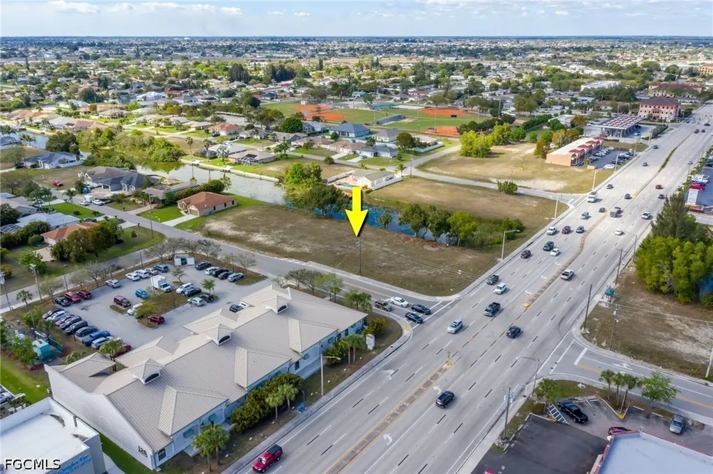 1531 NE 2nd Street Cape Coral FL 33909