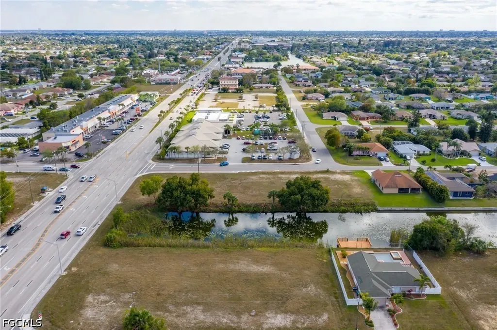 1531 NE 2nd Street Cape Coral FL 33909