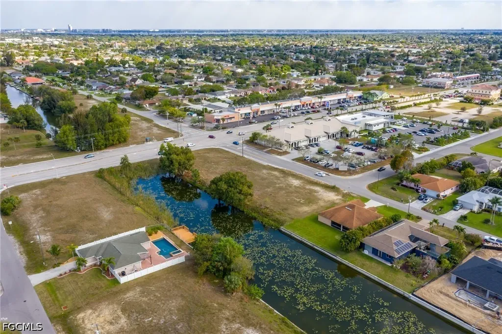 1531 NE 2nd Street Cape Coral FL 33909