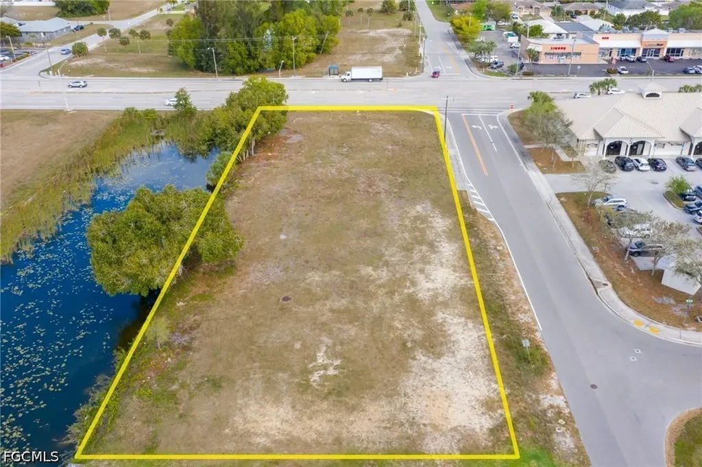 1531 NE 2nd Street Cape Coral FL 33909