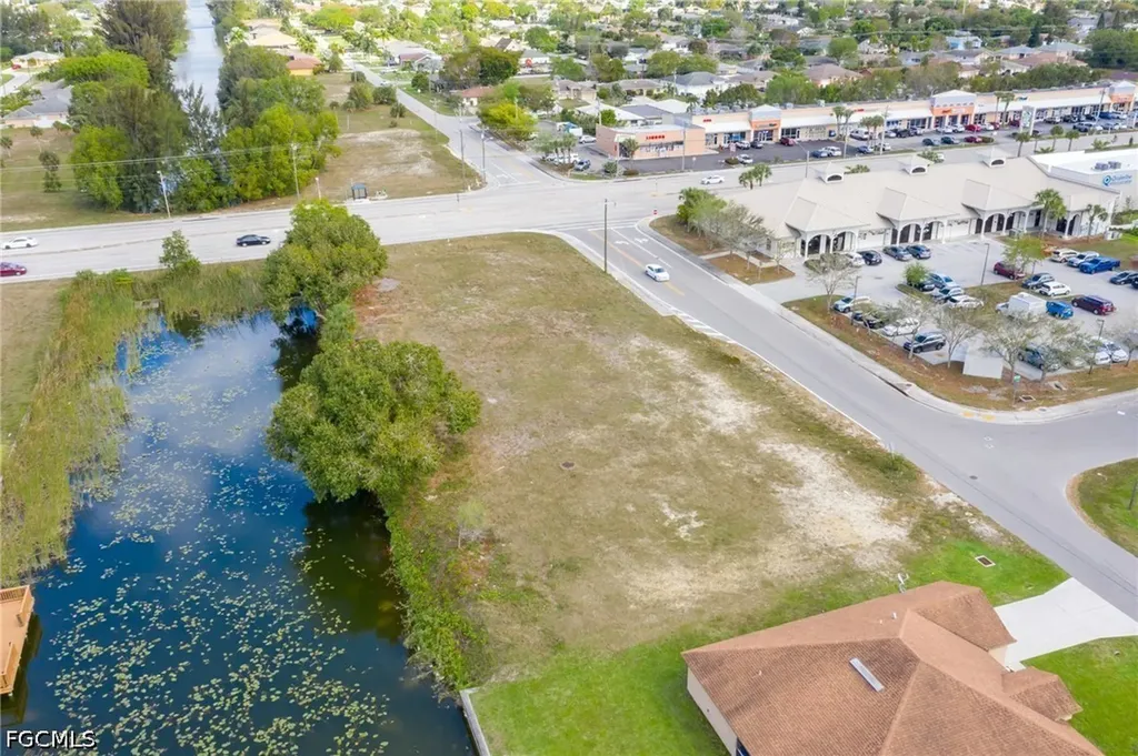 1531 NE 2nd Street Cape Coral FL 33909