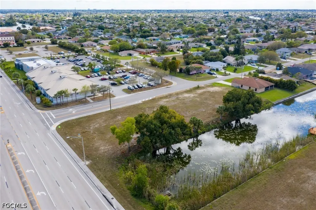 1531 NE 2nd Street Cape Coral FL 33909