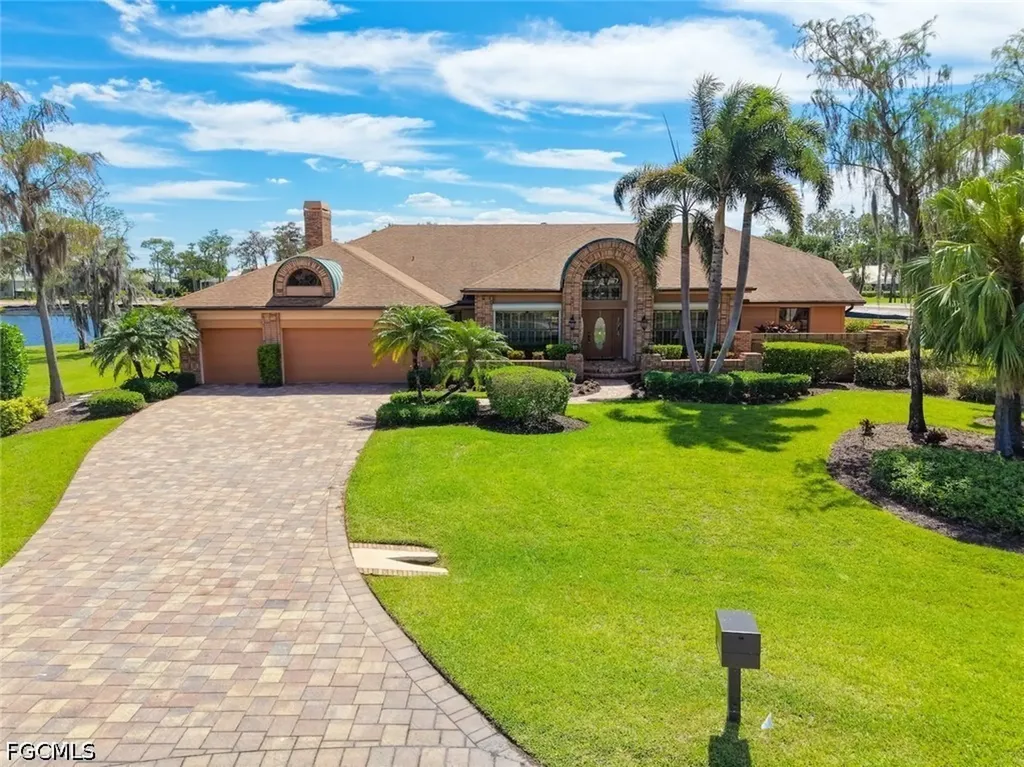 Fort Myers FL, 15729 Carberry Court