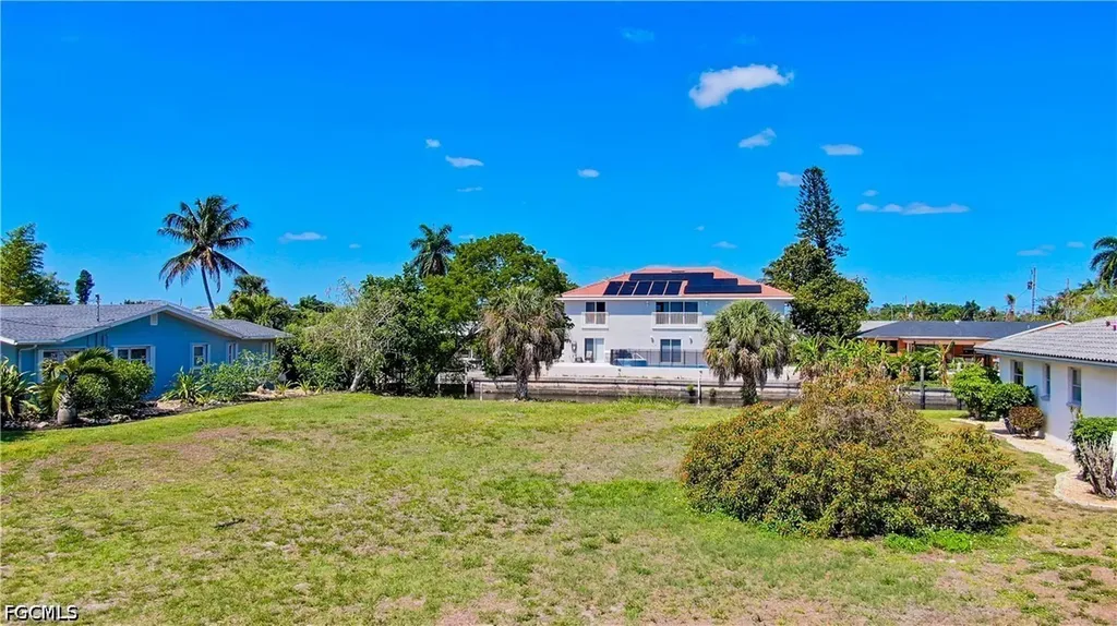 4425 N Gulf Circle North Fort Myers FL 33903