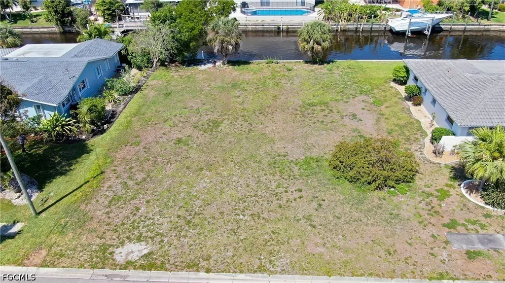 4425 N Gulf Circle North Fort Myers FL 33903