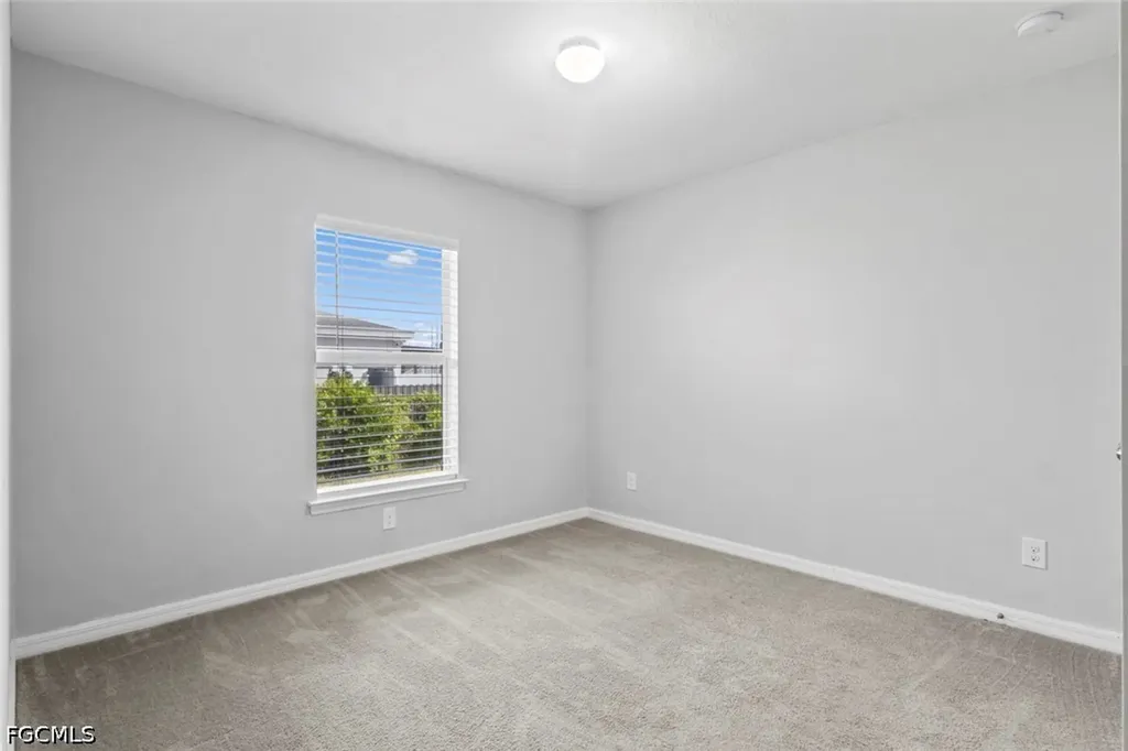 1319 NW 14th Place Cape Coral FL 33993