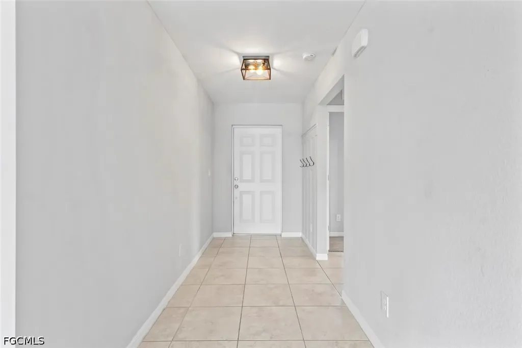 1319 NW 14th Place Cape Coral FL 33993