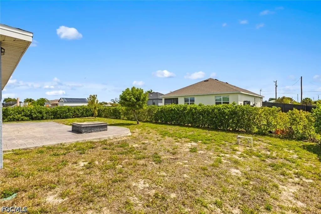 1319 NW 14th Place Cape Coral FL 33993