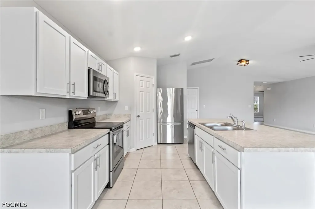 1319 NW 14th Place Cape Coral FL 33993