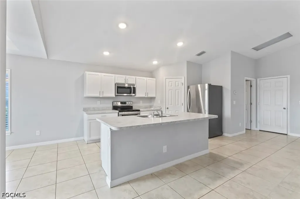 1319 NW 14th Place Cape Coral FL 33993