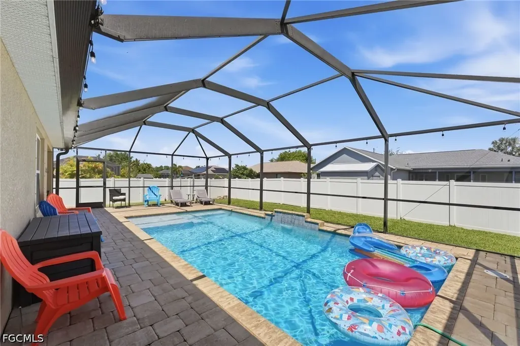2521 SW 11th Place Cape Coral FL 33914