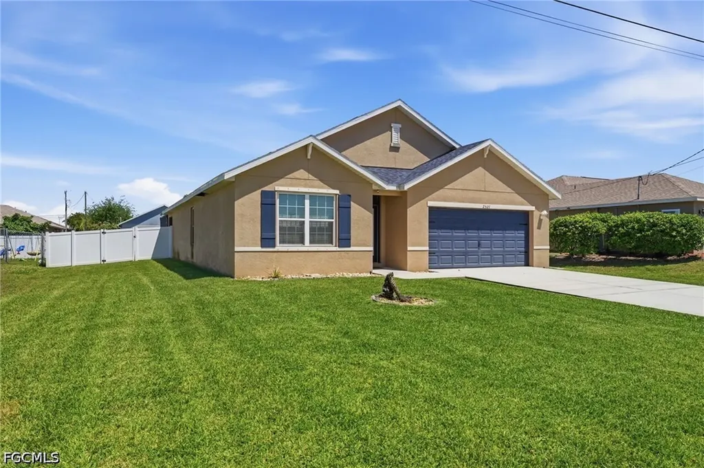2521 SW 11th Place Cape Coral FL 33914