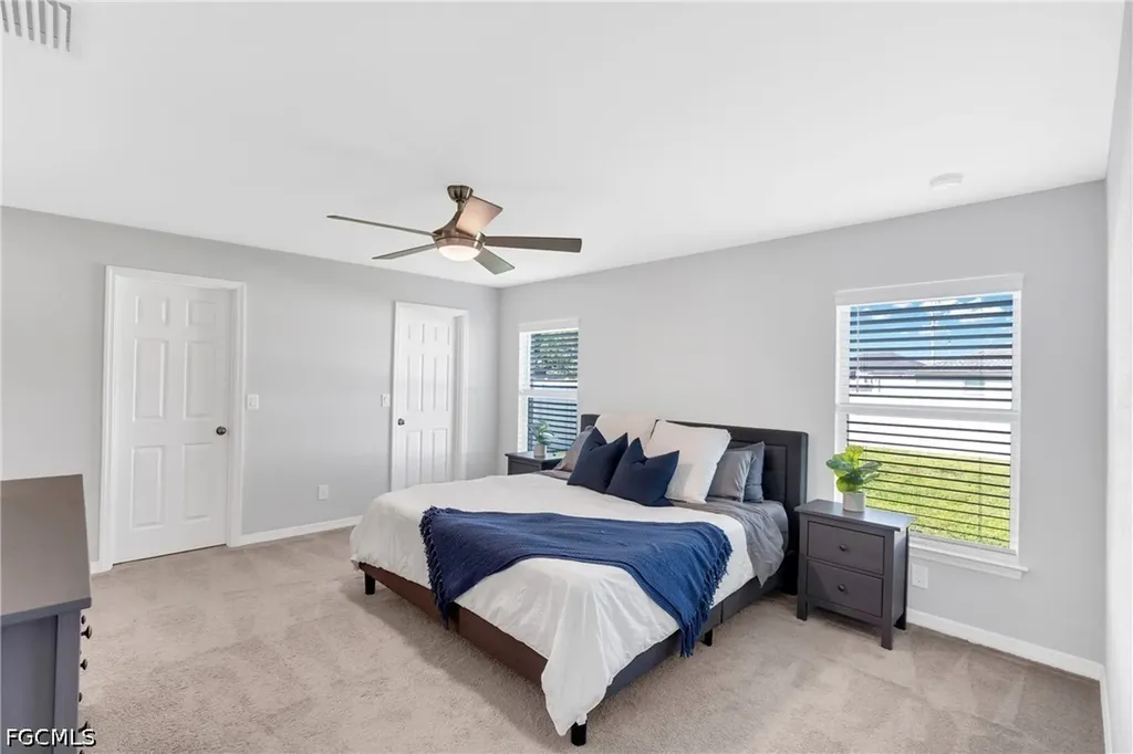 618 NE 2nd Place Cape Coral FL 33909