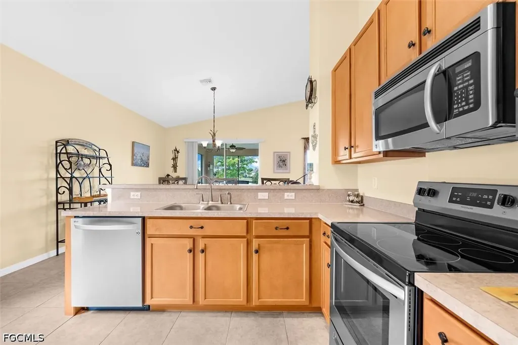 24033 Canal Street Punta Gorda FL 33980