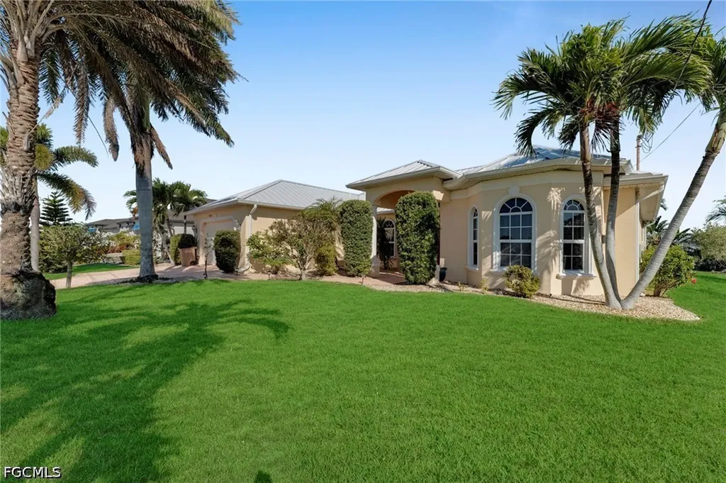 3413 Embers Parkway W Cape Coral FL 33993