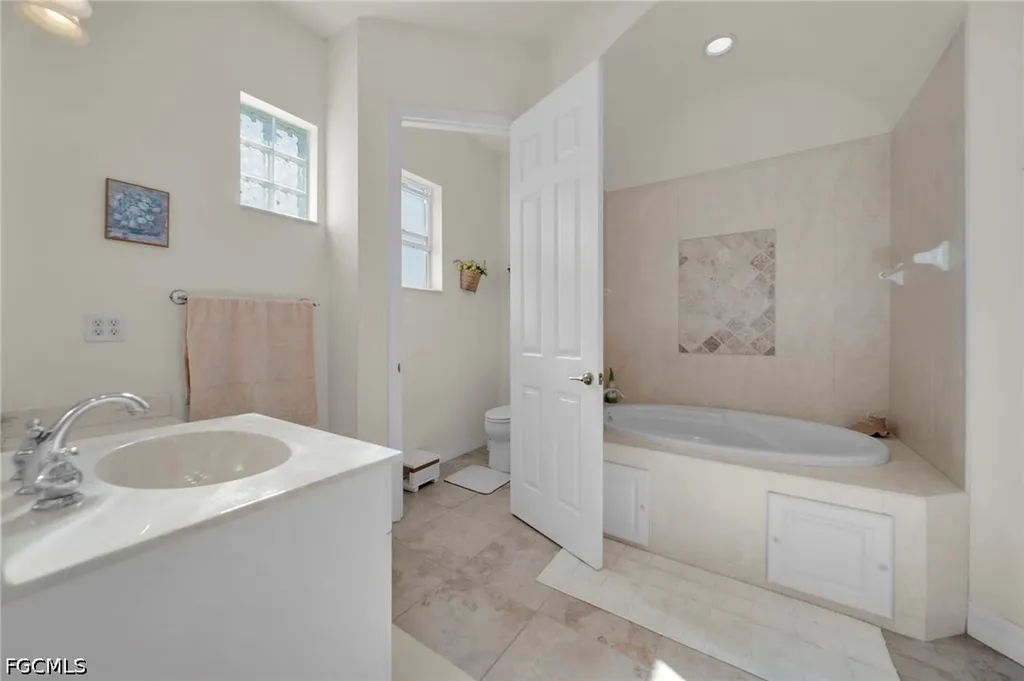 3413 Embers Parkway W Cape Coral FL 33993