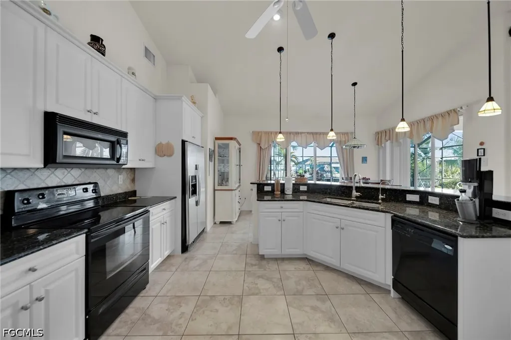 3413 Embers Parkway W Cape Coral FL 33993