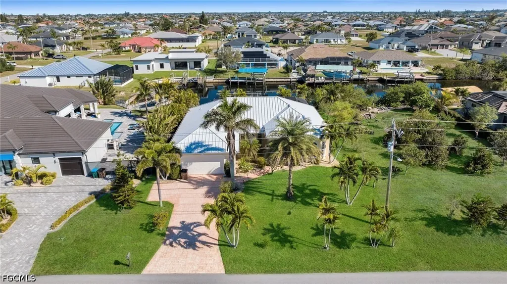 3413 Embers Parkway W Cape Coral FL 33993