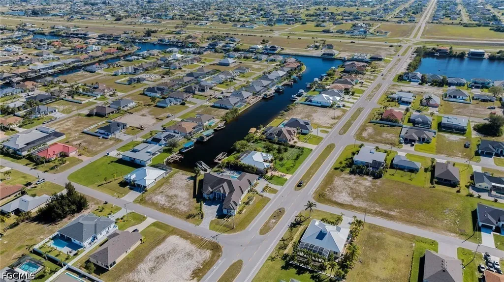 3413 Embers Parkway W Cape Coral FL 33993