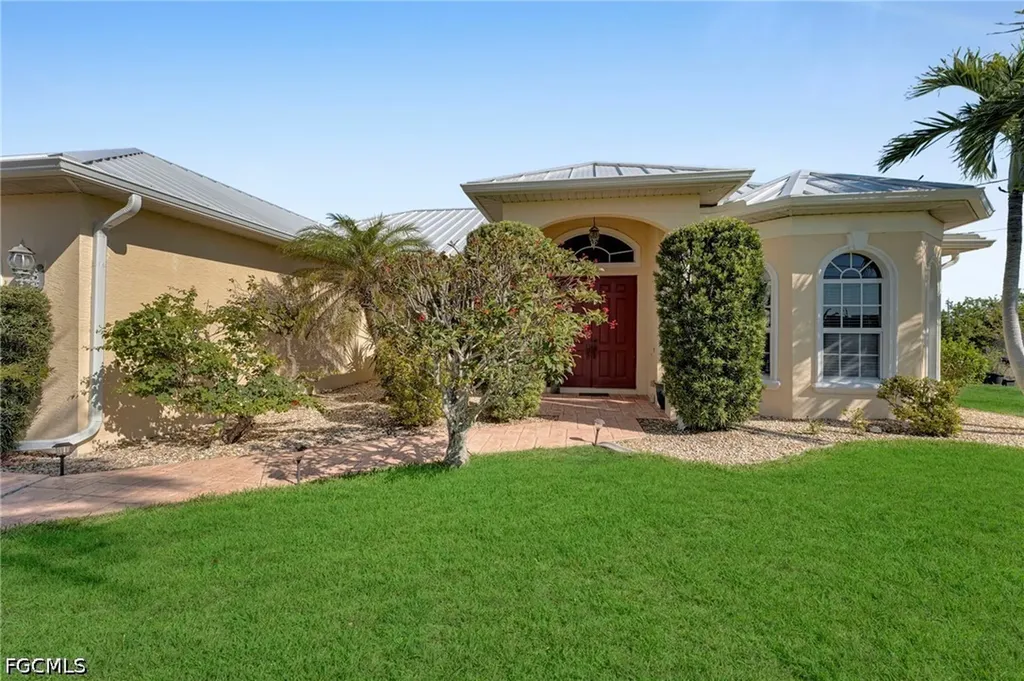 3413 Embers Parkway W Cape Coral FL 33993
